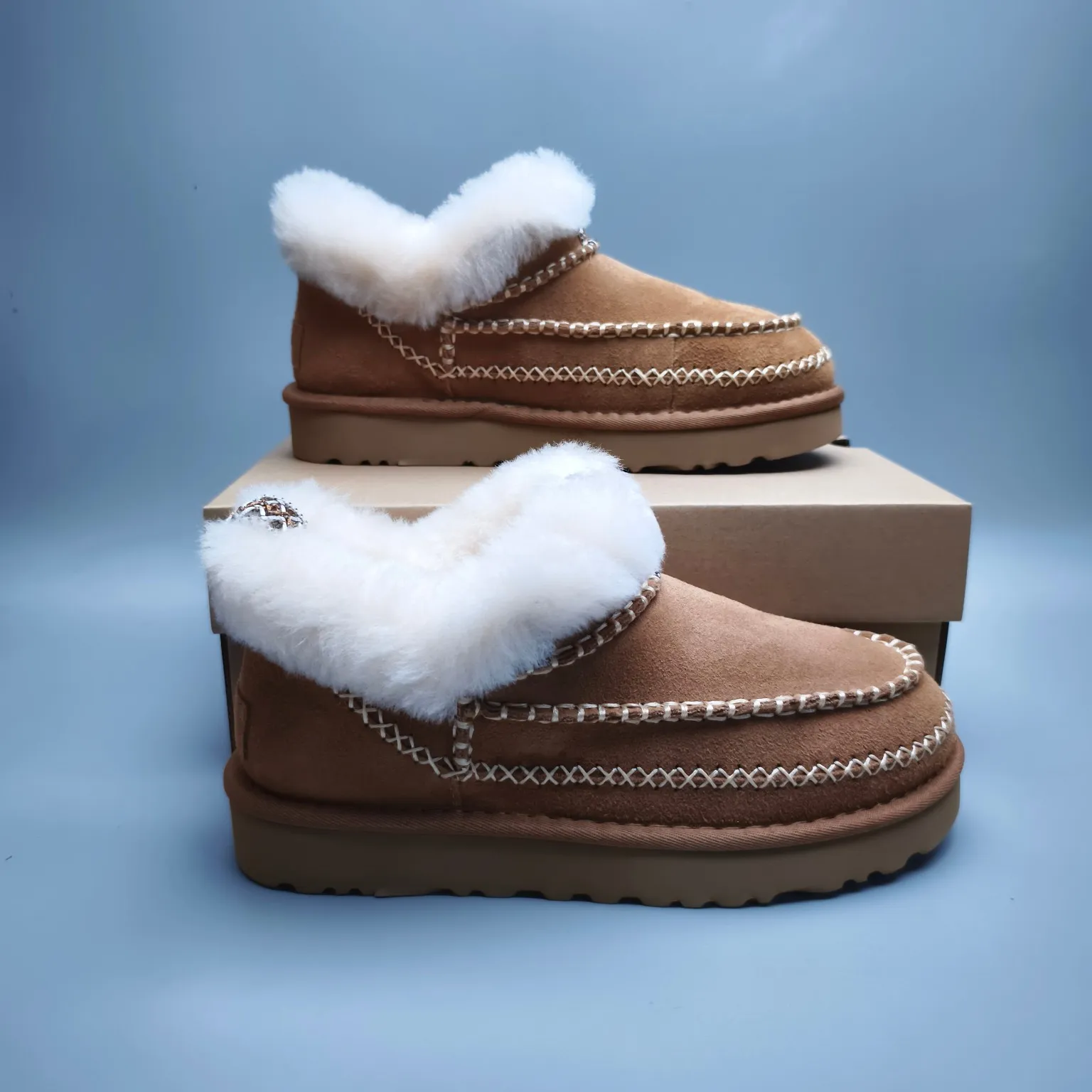 💰480 UGG sheepskin all-in-one snow boots for women 8224 suede trendy style Color: Maroon Antelope Brown Size: 35-40